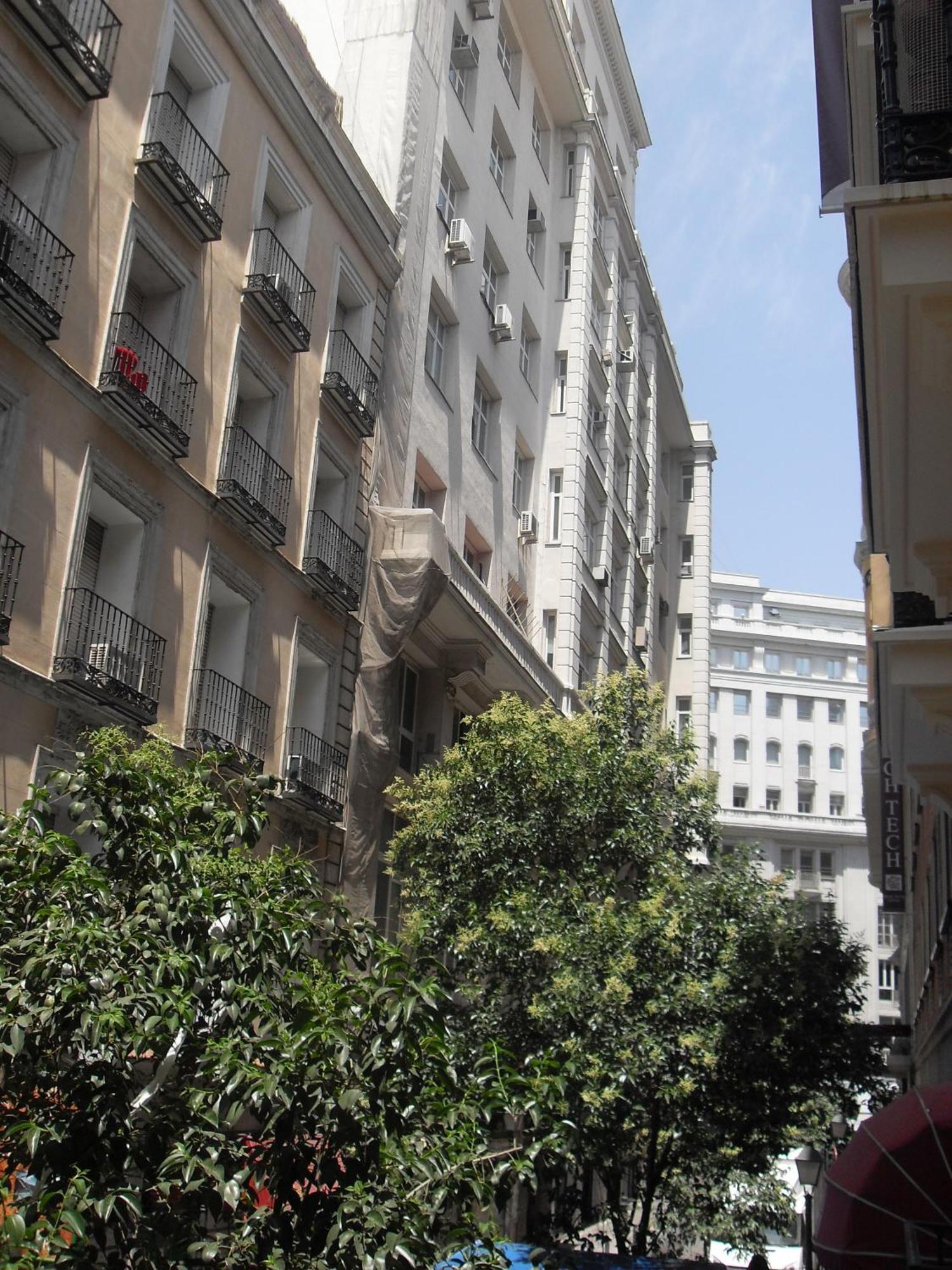 Hostal Mendoza Madrid Exterior photo